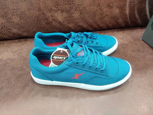 Sneakers - Sparx