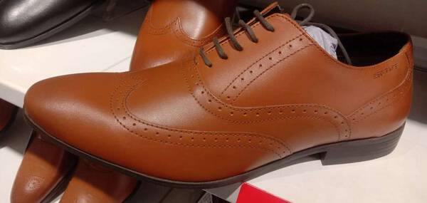 Formal Shoes - Red Tape