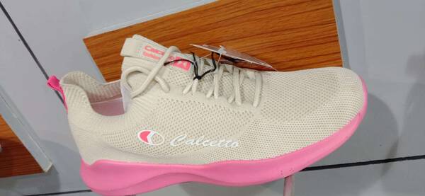 Sports Shoes - Calcetto