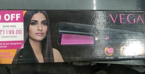 Hair Straightener - Vega