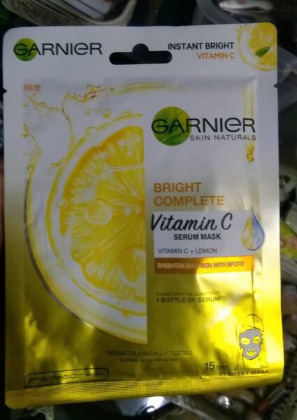 Vitamin C Serum Mask - Garnier