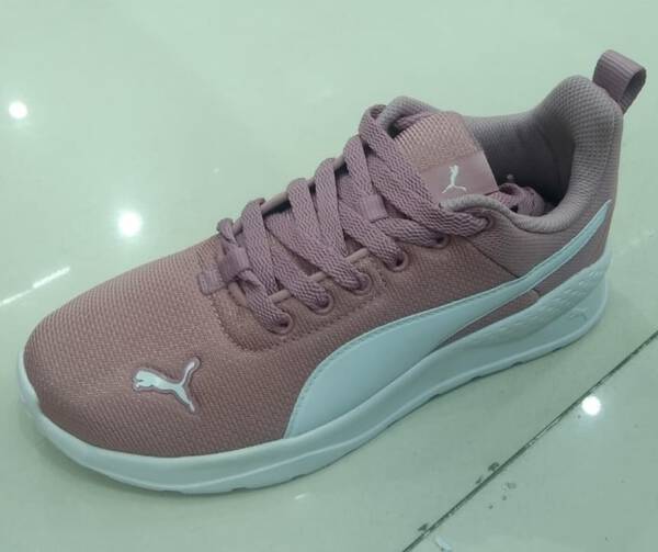 Women Sports Shoe - Puma