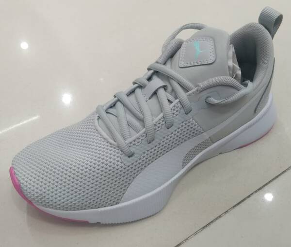 Women Sports Shoe - Puma