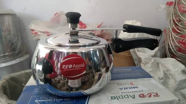 Apple pressure cooker online 3 ltr