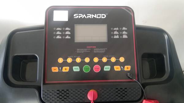 Treadmill - Sparnod Fitness
