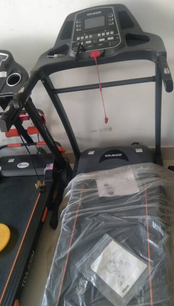 Treadmill - Sparnod Fitness