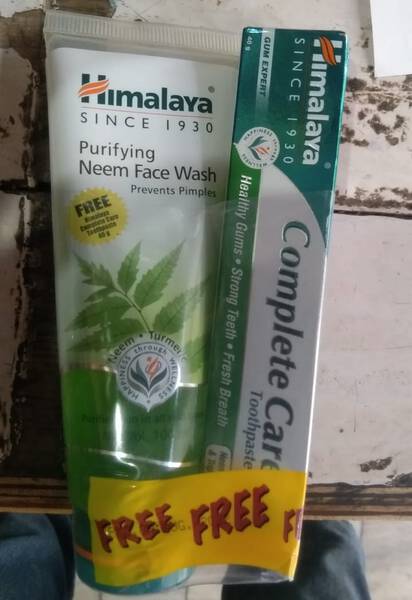 Face Wash & Toothpaste - Himalaya
