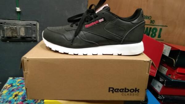Sneakers - Reebok