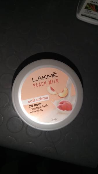 Peach Milk Soft Creme  - Lakmé