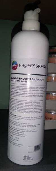 Quinoa Smooth Shampoo - Godrej Professional
