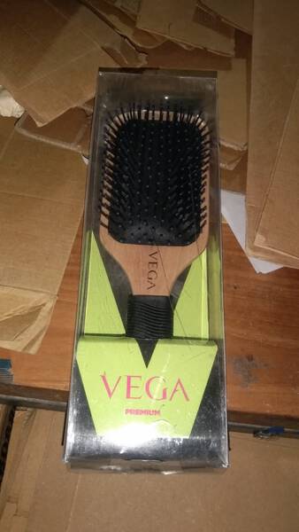 Hair Brush - Vega