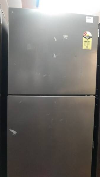 Refrigerator - AmazonBasic