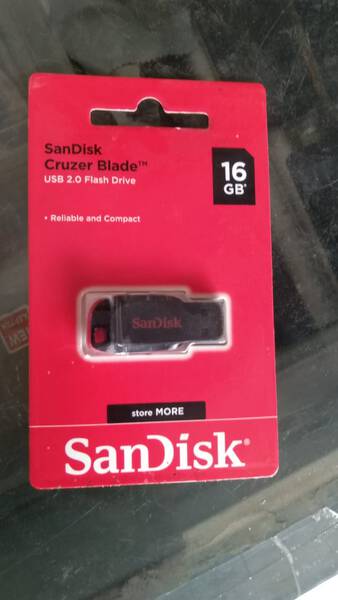 Pen Drive - Sandisk