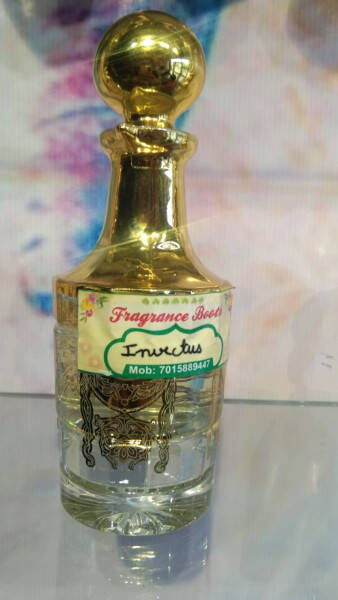 Perfume - Fragrance Booth