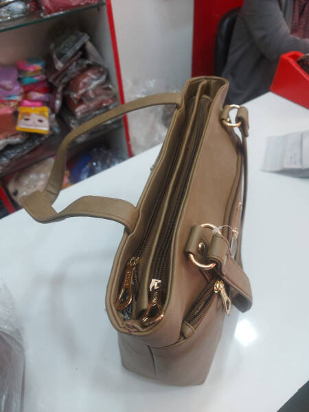 Women Handbag - Silver Stone Purses