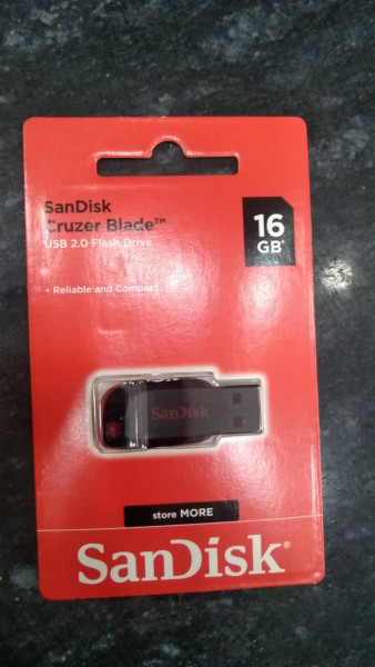 Pen Drive - Sandisk