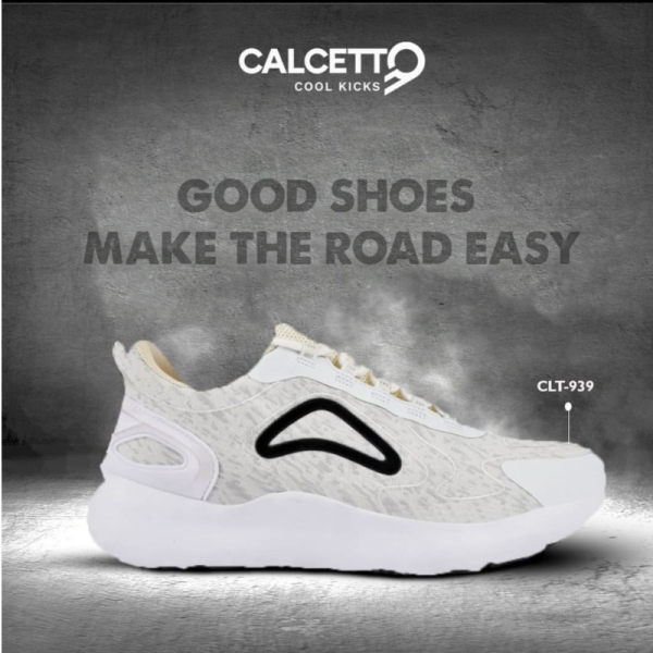 Sports Shoes - Calcetto