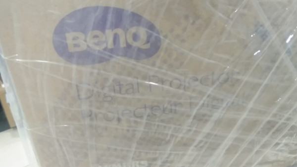 Projector - BenQ