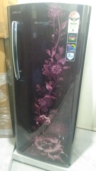 Refrigerator - Voltas