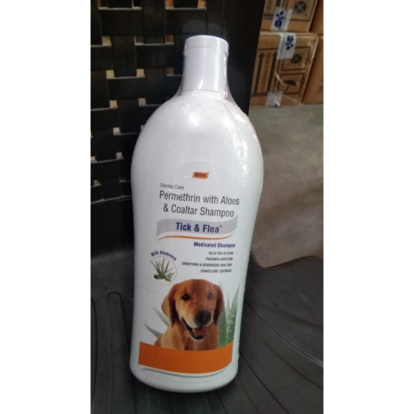 Tick & Flea Dog Shampoo - Pil