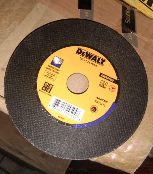 Cut Off Wheel  - DEWALT