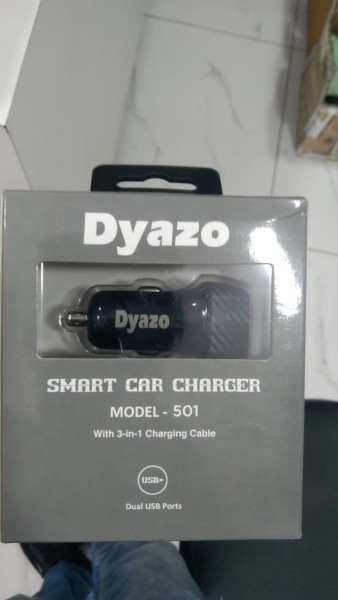 Smart Car Charger - Dyazo