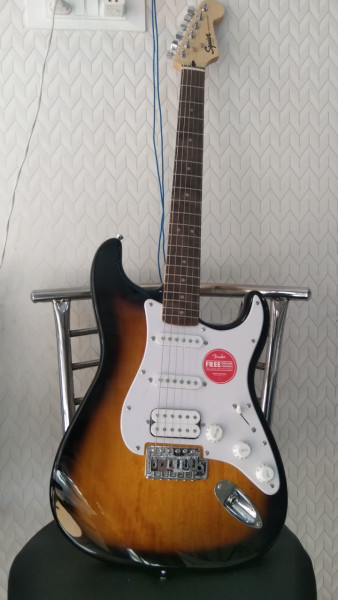 Bullet Stratocaster Hardtail - Squier