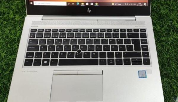 Laptop - HP
