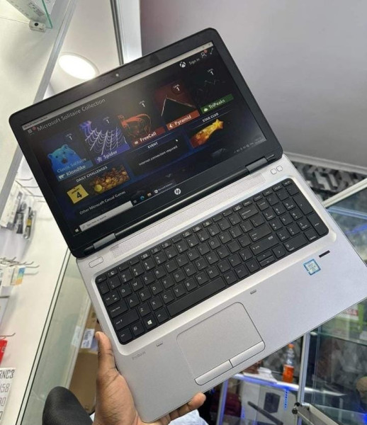 Laptop - Dell