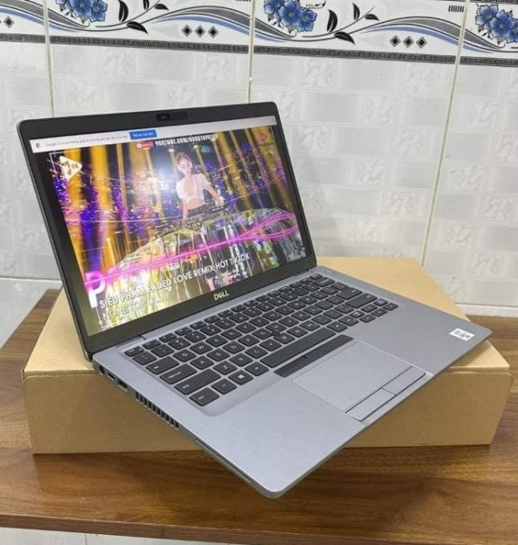 Laptop - Dell