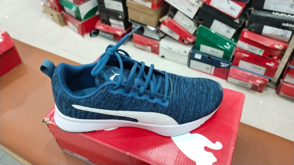 Walking Shoes - Puma