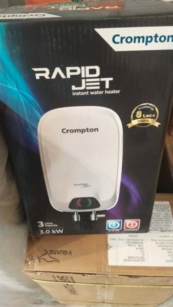 Electric Water Heater - Crompton