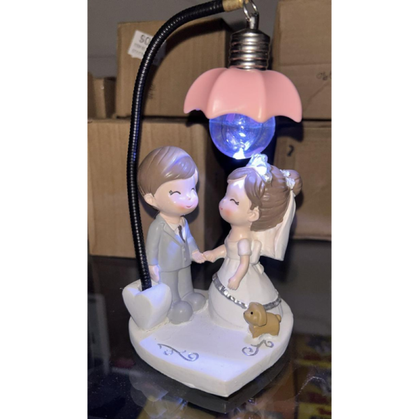 Showpiece Statue - Generic