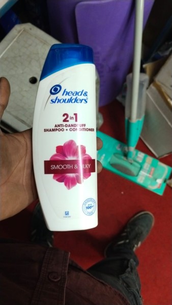 Anti Dandruff Shampoo - Head & Shoulders