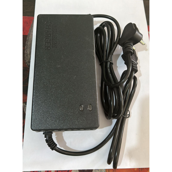 Battery Charger - Generic