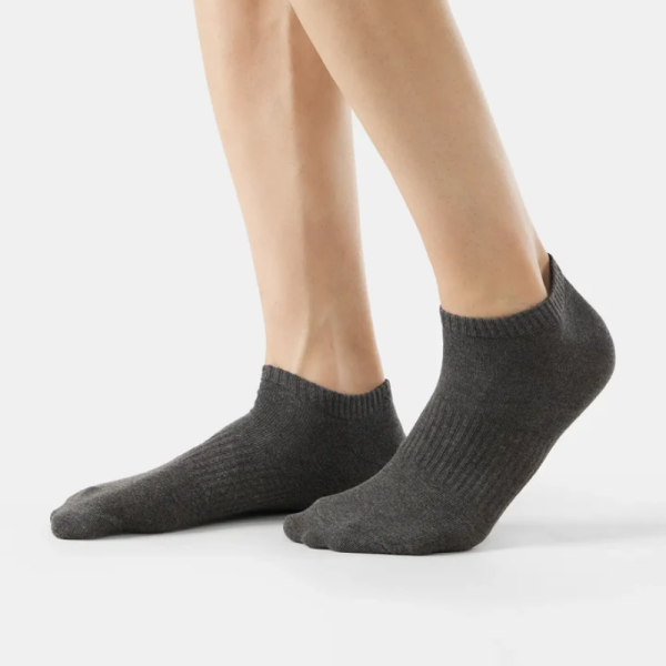 Low Show Socks-Image