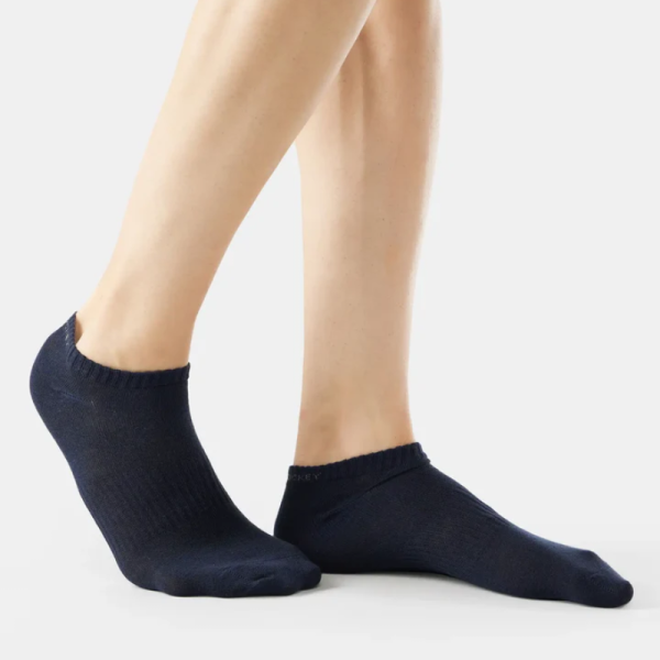 Low Show Socks-Image