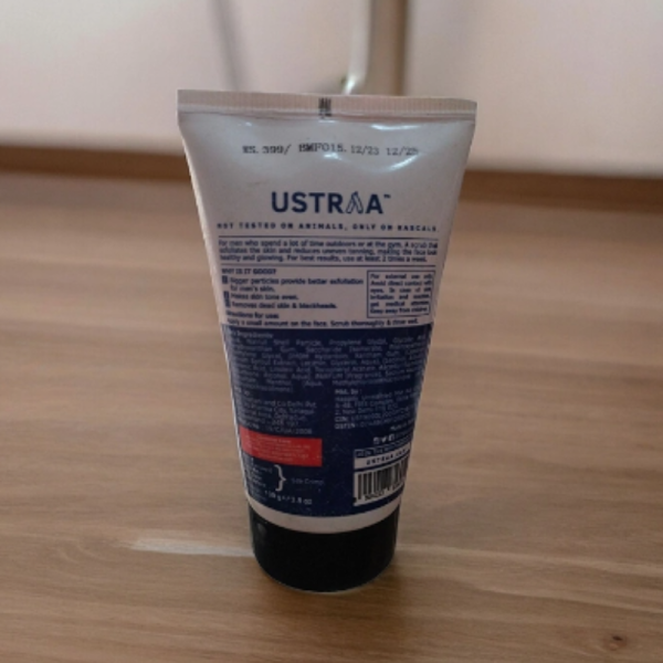 Face Scrub - Ustraa