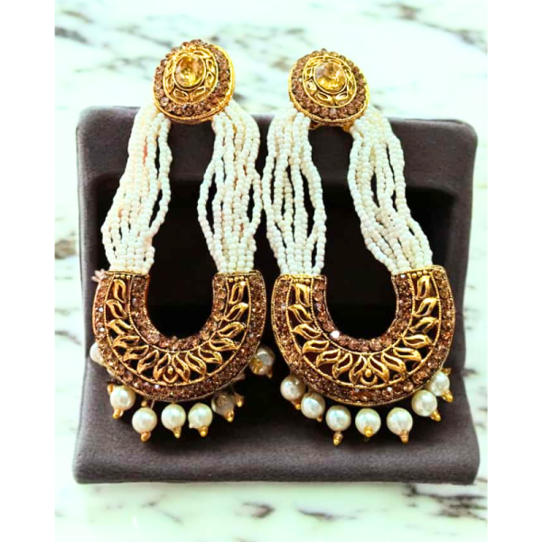 Earrings-Image