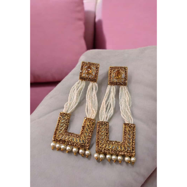 Earrings - Generic