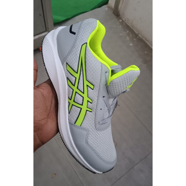 Running Shoe - Seaga