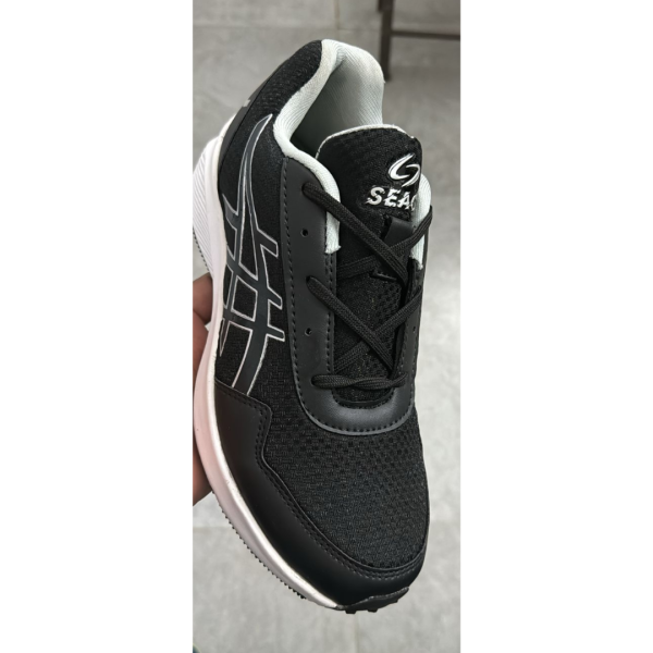 Running Shoe - Seaga