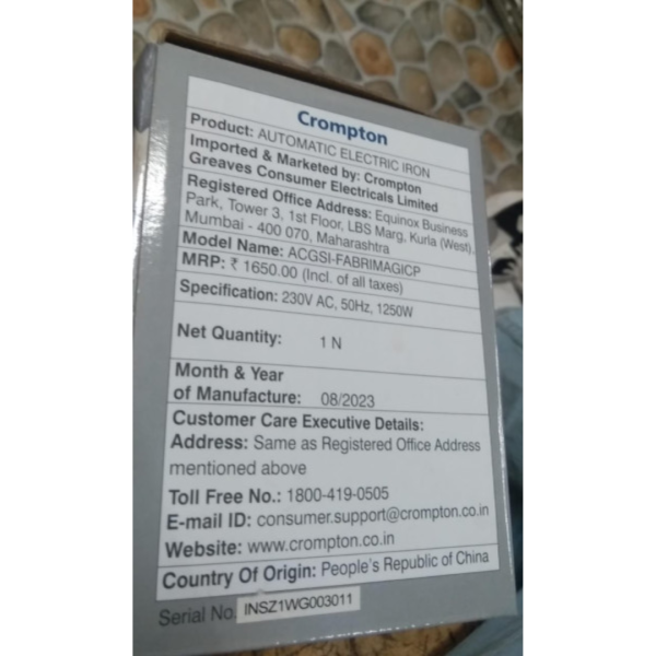 Steam Iron - Crompton