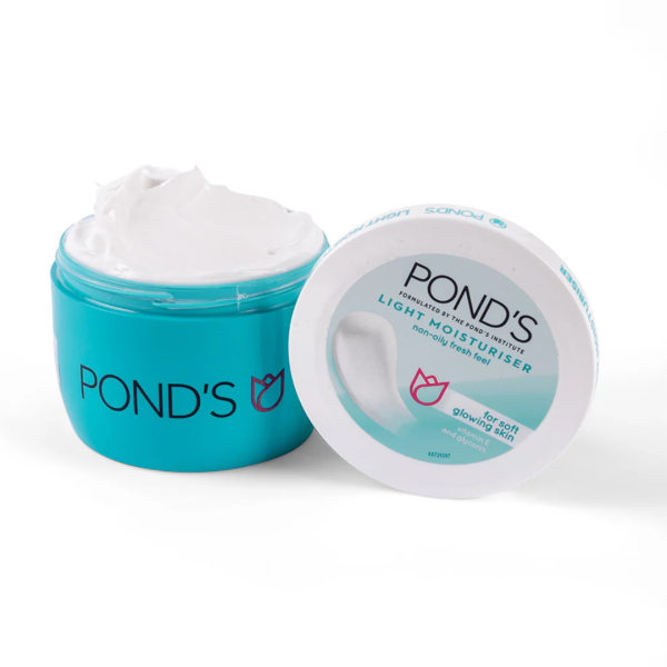 Moisturizer - Pond's