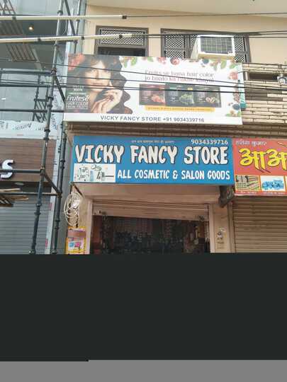 Vicky Fancy Store 